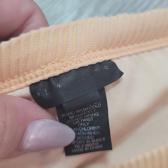 Peach Ribbed Triangle Bralette Adjustable Straps Size M - Picture 3 of 6